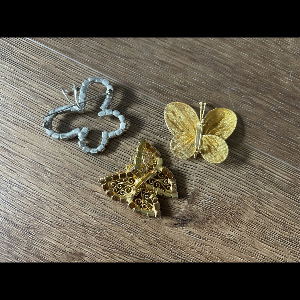 Beautiful Vintage Butterfly Brooch Bundle - Picture 10 of 12